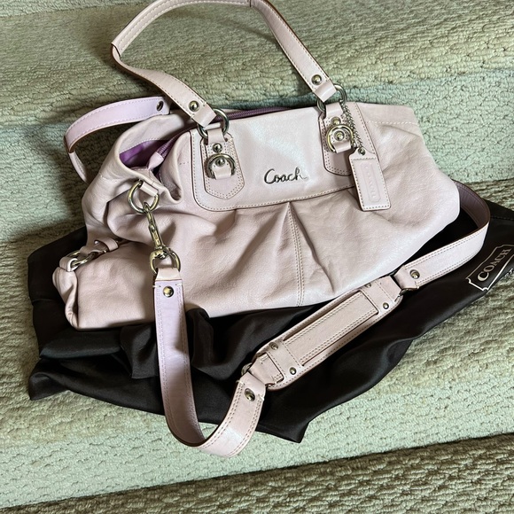 Leather Coach handbag - Picture 1 of 5